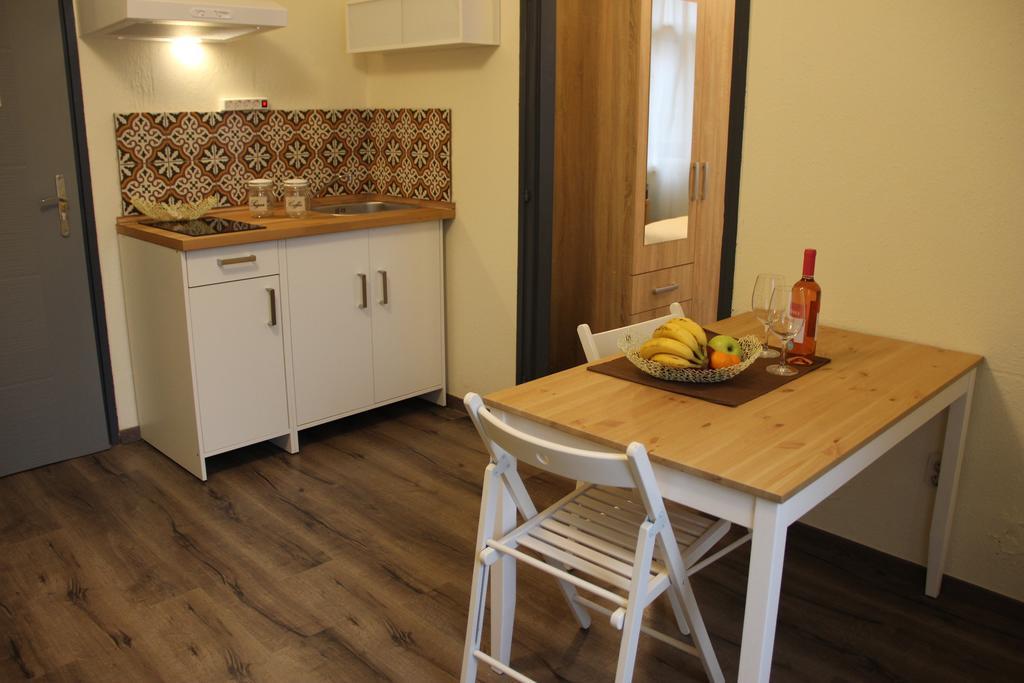 Goodmo House Albergue Budapest Exterior foto