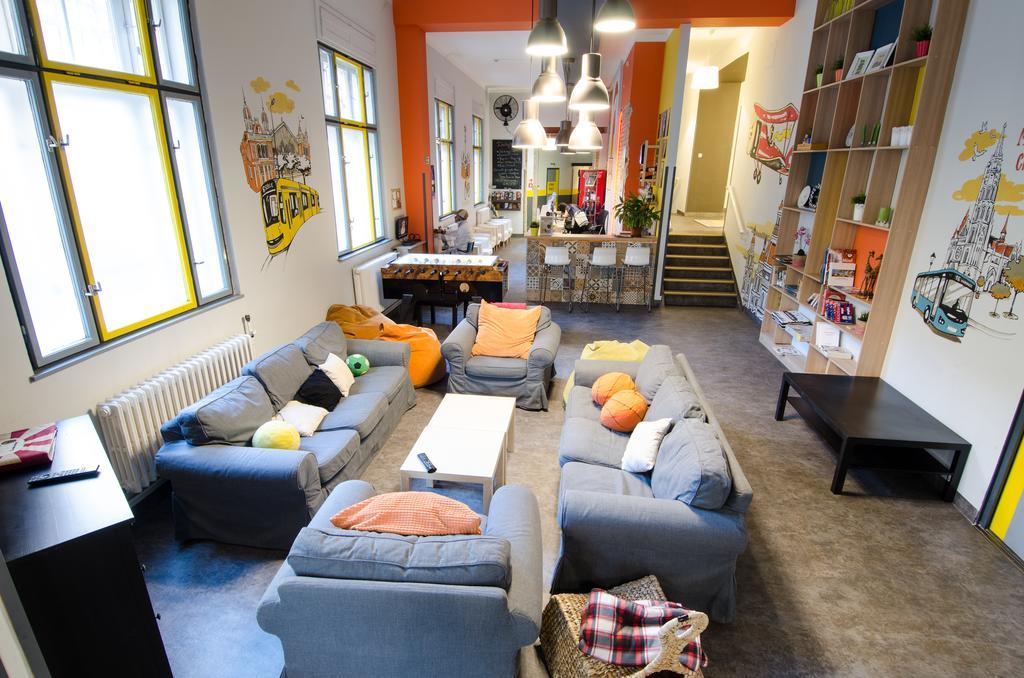 Goodmo House Albergue Budapest Exterior foto